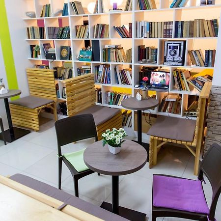 Хостел 689Capsulehotel&Coffee Almaty Luaran gambar